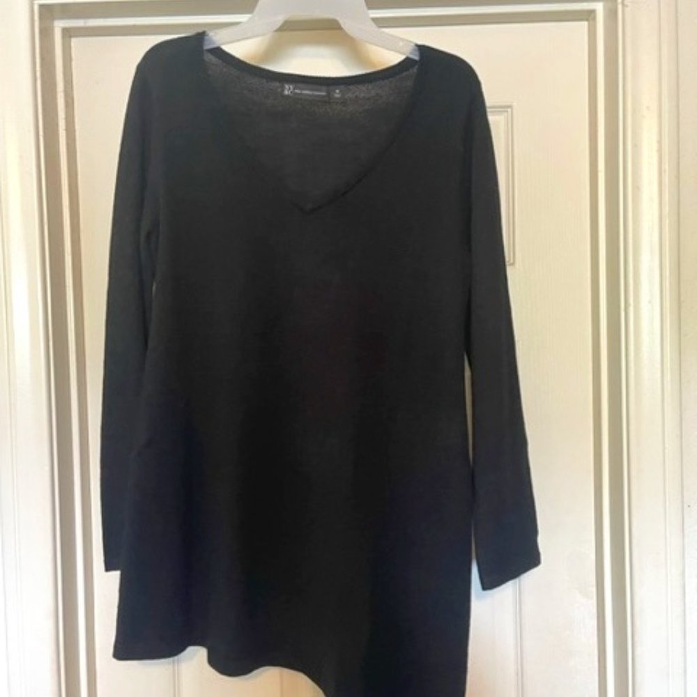 Beautiful Black A-Symmetrical Sweater w/Zipper